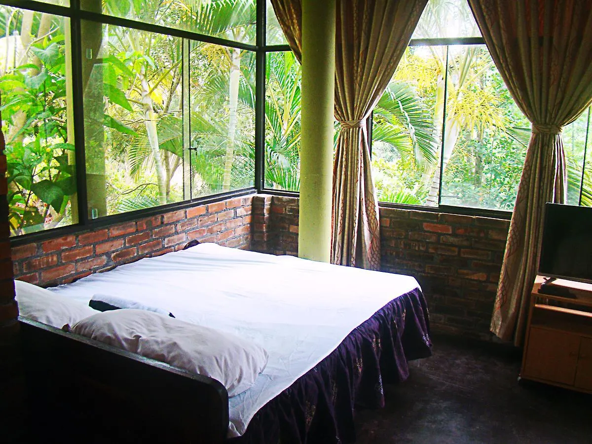 Sunbird Chalet Hotel Kandy
