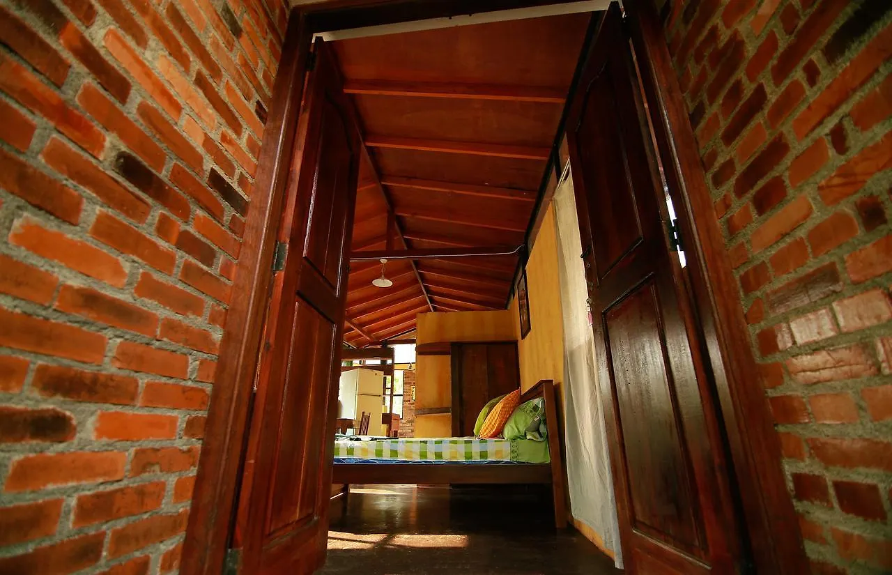 Sunbird Chalet Hotel Kandy