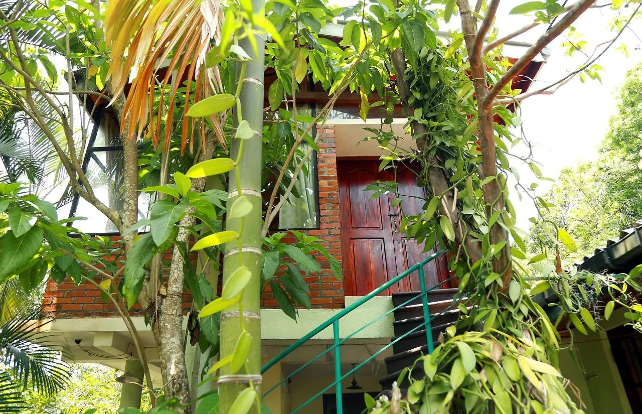 Sunbird Chalet Hotel Kandy 0*,