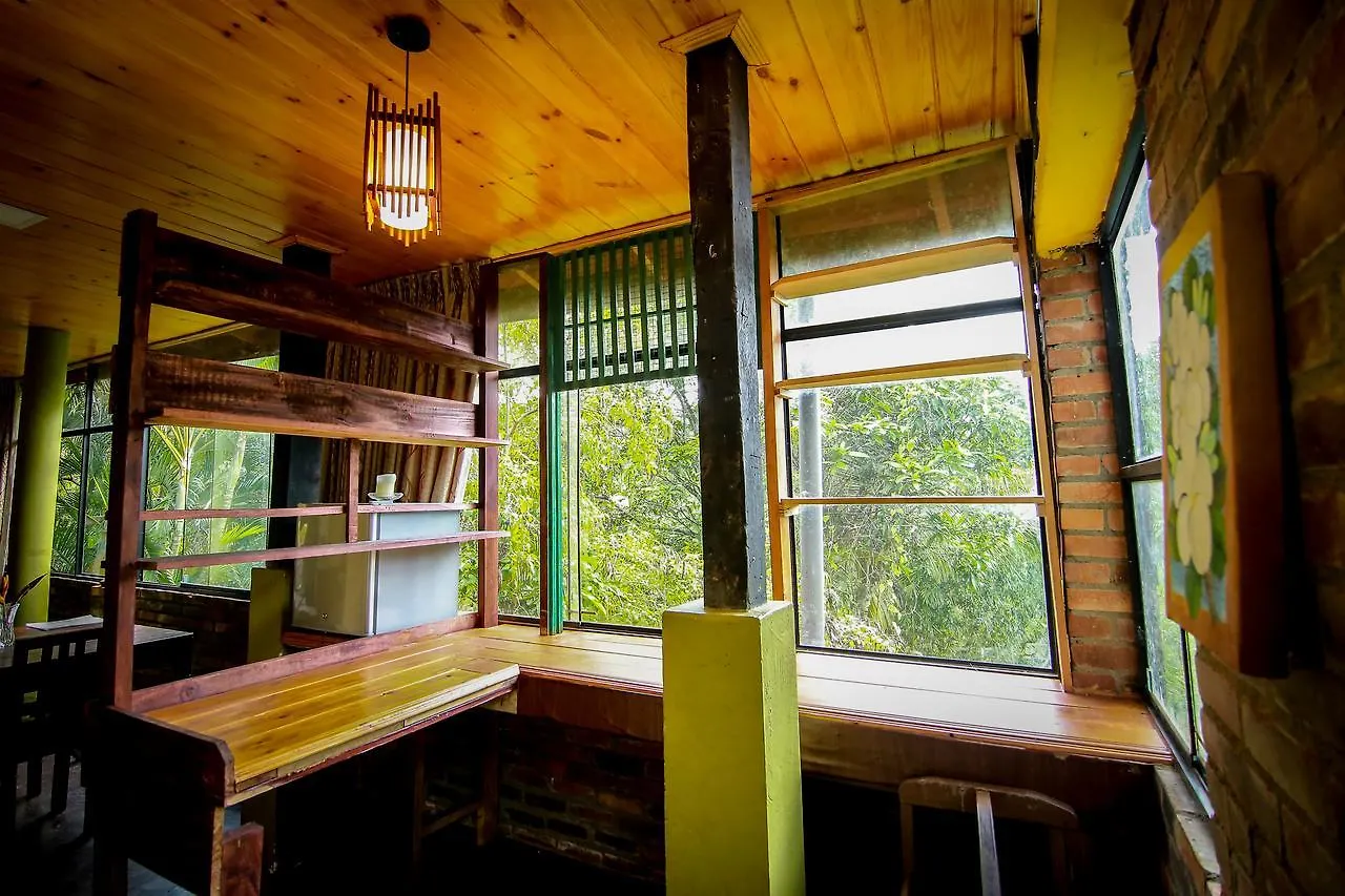 Sunbird Chalet Hotel Kandy Sri Lanca