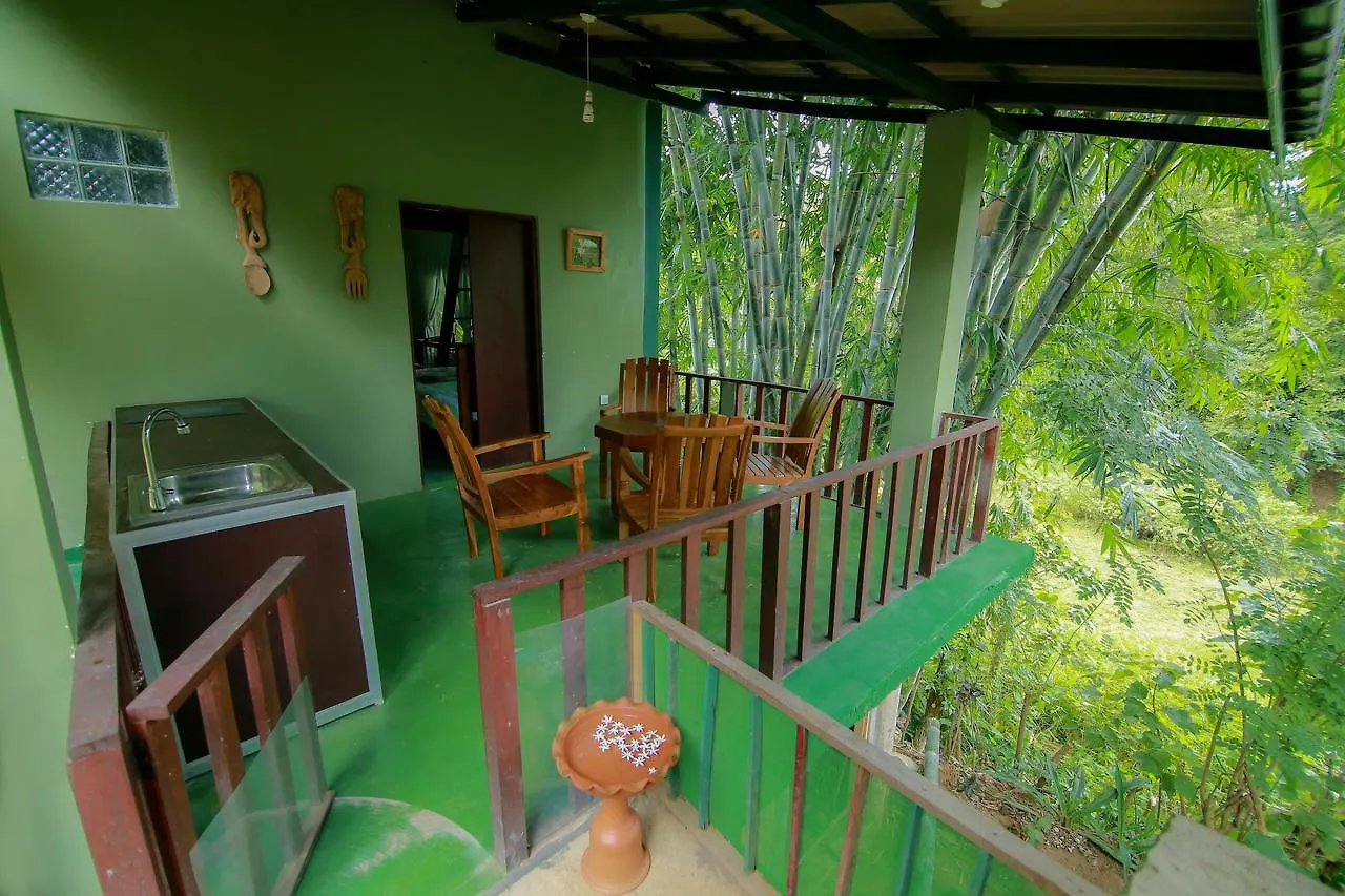 Sunbird Chalet Hotel Kandy 0*,