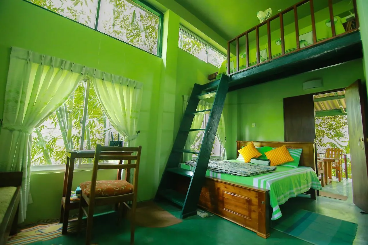 Sunbird Chalet Hotel Kandy